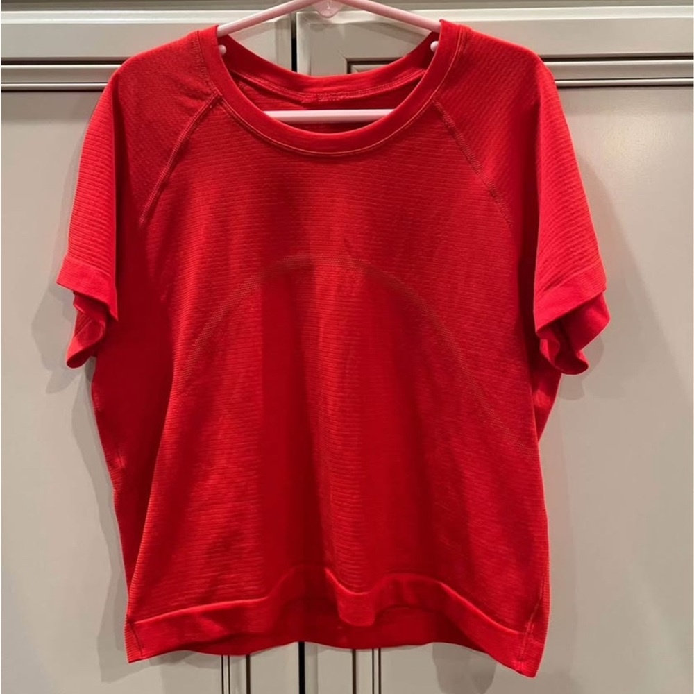 lululemon athletica Swiftly Tech Short Sleeve Top Cropped Length